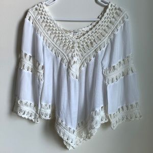 Garage White V-Neck Crochet Swimsuit Cover Up Top Size XS (GUC)
